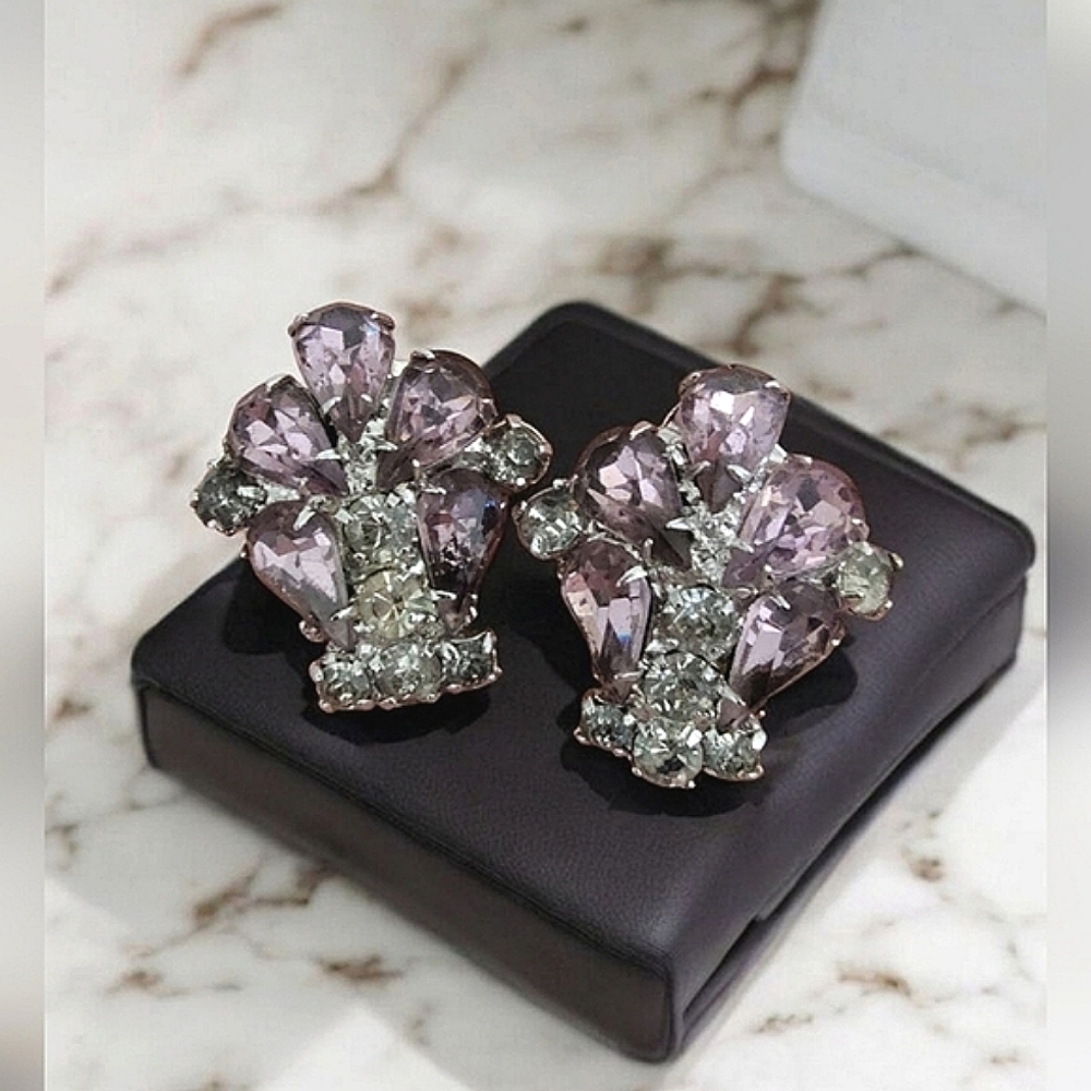 Vintage Purple & Clear Rhinestone Clip-On Earrings – Mid-Century Glam